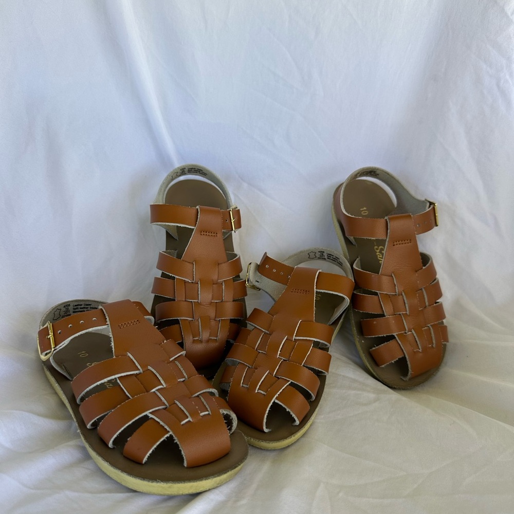 TWO PAIR Sunsan Tan Sailor Sandals